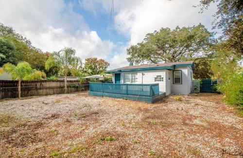 Dixie Belle House | Orlando 3br2ba Family Stay With Big Savings