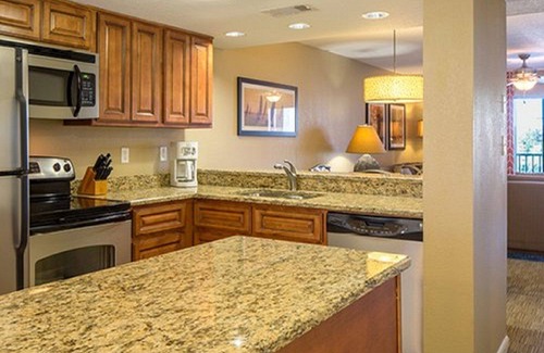 Florida Center Condo | ORLANDO BLUEGREEN SUNSHINE VACATION (Dec 27-Jan 3)