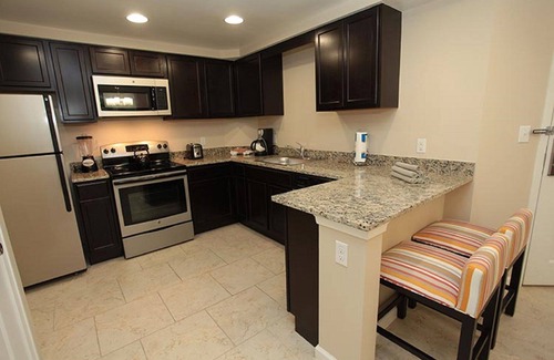Florida Center Condo | ORLANDO BLUEGREEN SUNSHINE VACATION (Dec 27-Jan 3)