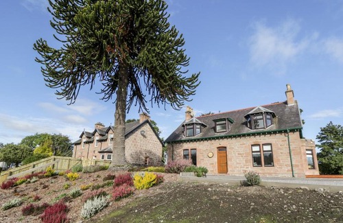 Marybank House | Orrinside