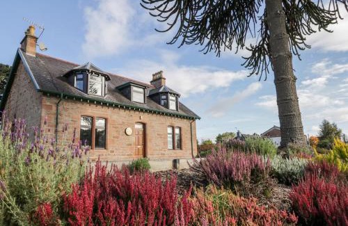 Marybank House | Orrinside