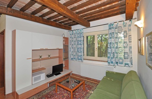 Pitigliano Apartment | Ortensia 4 - Vacation Rental with swimming pool in near Bolsena Lake