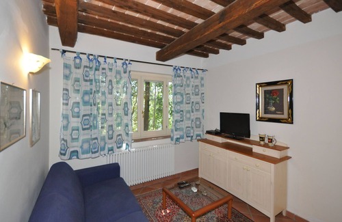 Pitigliano Apartment | Ortensia 5 - Vacation Rental with swimming pool in near Bolsena Lake