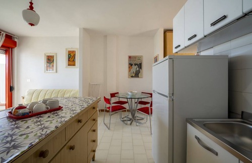 Selva di Fasano Apartment | Ortensia House: tranquility and sea views in Selva di Fasano