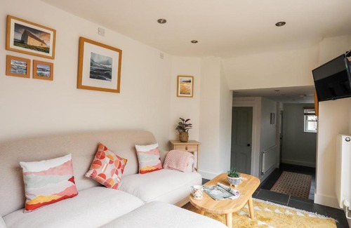 Menai Bridge House | Osborne House