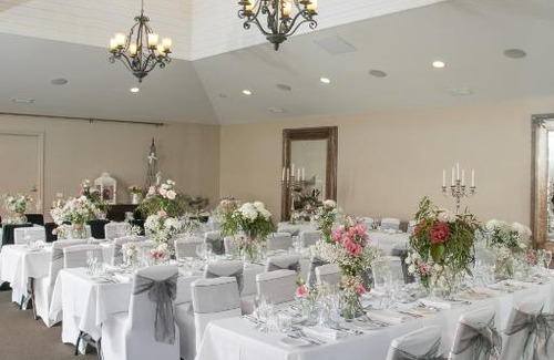 Ballarat Hotel | Oscars Hotel and Cafe Bar