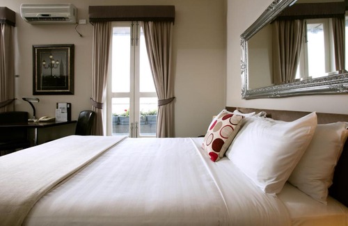 Ballarat Hotel | Oscars Hotel and Cafe Bar