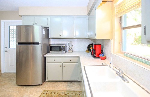 Stuart House | OSCEOLA HOUSE- WALK TO DOWNTOWN, MINUTES FROM THE BEACH, BRING YOUR BOAT.