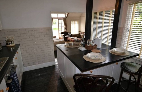 Maldon Apartment | Osea Island: Cottage Sanctuary