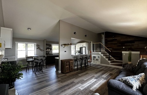 Butte Des Morts House | Oshkosh Lake Home on Lake Butte Des Morts - 5 Minutes to EAA