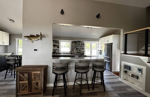 Butte Des Morts House | Oshkosh Lake Home on Lake Butte Des Morts - 5 Minutes to EAA