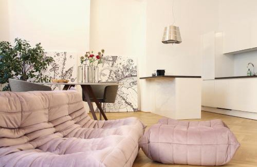 Innere Stadt Apartment | Oskar Kokoschka - City Apartment Downtown Vienna