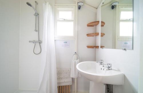 Exton House | Osprey - Exton Park