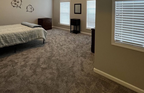 Piney Green House | Osprey Getaway 3500sqft open floor plan , close to base, beaches, restaurants