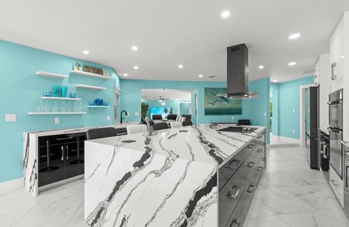 The Dunes House | Osprey Hideaway: Pet-Friendly Island Home w/Pool!