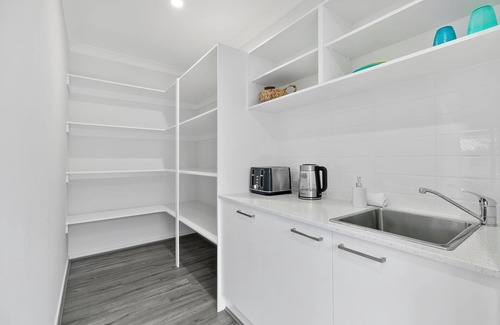 Banksia Beach House | OSPREY ISLAND RETREAT