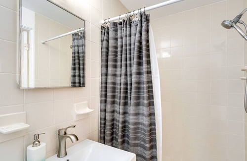 Osprey House | Osprey Vacation Rental w/ Kayaks: 4 Mi to Beach!