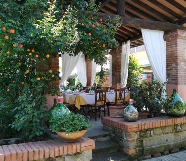 Terranuova Bracciolini House | Osteria I'Casolare