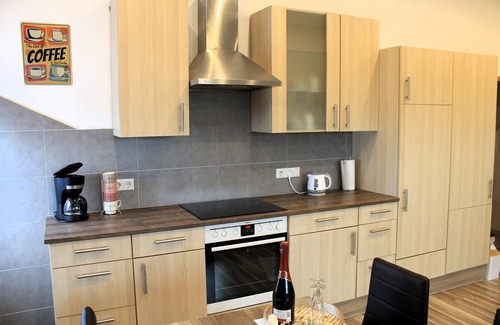 Ostersander Apartment | Ostersander vacation apartment - centrally located between Ihlow, Timmel, Aurich and bathing lakes