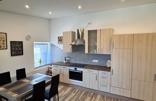 Ostersander Apartment | Ostersander vacation apartment - centrally located between Ihlow, Timmel, Aurich and bathing lakes