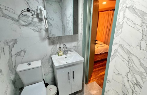 Kadikoy Hotel | Otel Kadıköy