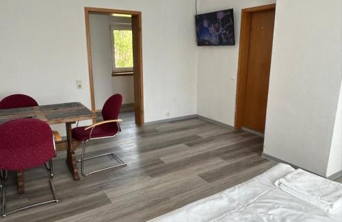 Ricklingen Apartment | Othman Appartements Pfarrstraße 54 2OG