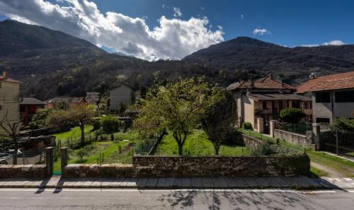 Ornavasso Apartment | Ottavio's House, 10min from Maggiore Lake
