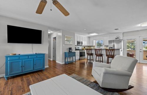 Straits House | Otter Banks Retreat home
