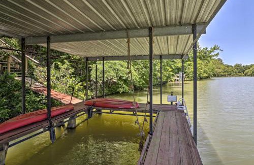 Royal House | Ouachita River Cabin Royal Haven with Dock!