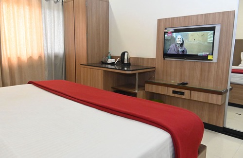 Jalgaon Hotel | Our accommodations at HOTEL PRITAM PARK are the ideal home away from home. nn