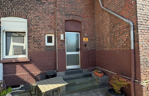 Bottrop Apartment | Our apartment is located in a residential street next to Prosperpark.