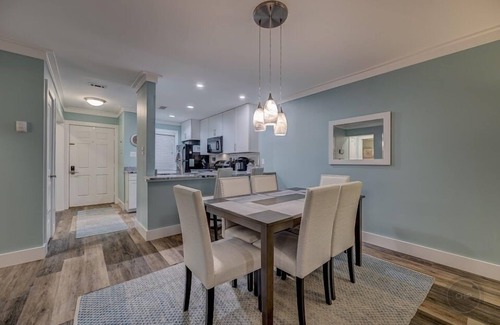 Sunnyside Condo | Our Happy Place! Seasonal Beach SRV! Pool & Gulf Views!