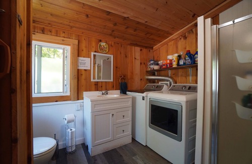 Gravenhurst Cottage | Our Lady of Kahshe Lake Cottage