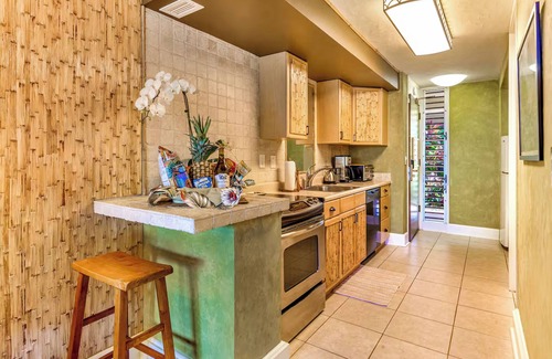 Kaanapali Condo | Our Little Grass Shack at Kaanapali Villas