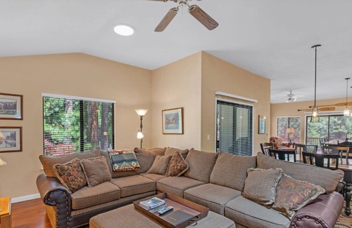 Plumas Eureka Estates House | Our most popular 3 bedroom home! - 114 Cottonwood drive