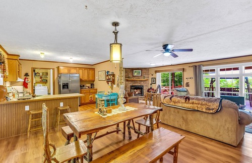 Cranberry Falls Cabin | Our secluded Cabin in Maggie Valley, NC