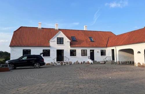 Egtved Villa | Oustrupgård
