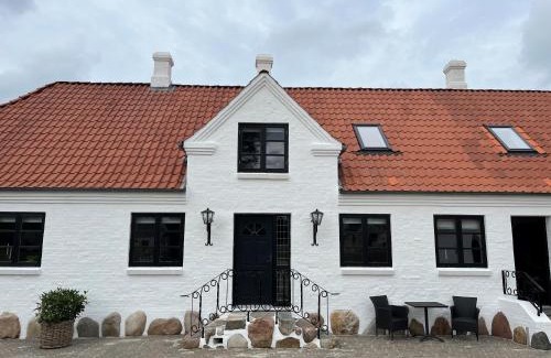 Egtved Villa | Oustrupgård