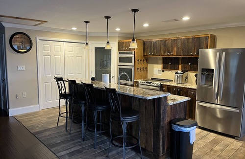 Mid America Apartment | Out of Town Guest House
