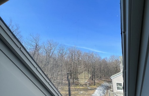 Claysburg Condo | Outdoor Adventures Await on Blue Knob