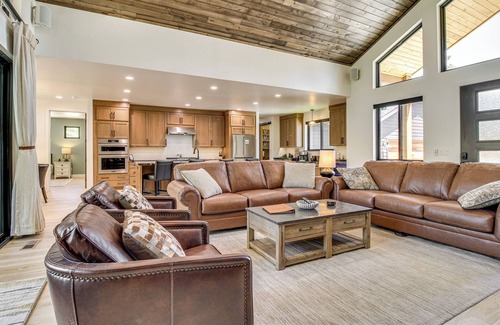 Torreon Cabin | Outdoor Entertainment Area: Cabin in Show Low!