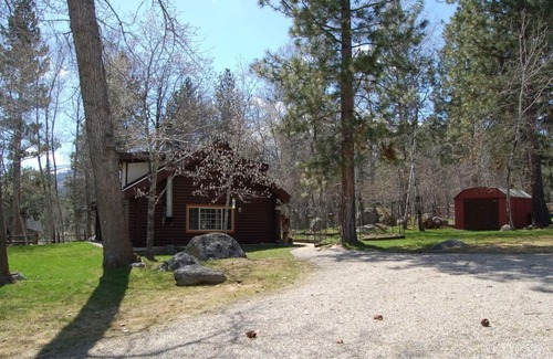 Hamilton House | Outdoor Enthusiasts Welcome!