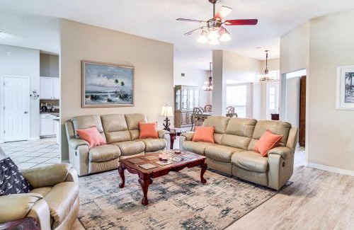 Ono Island House | Outdoor Oasis Group Getaway in Pensacola!