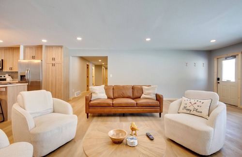 Eagle River Cottage | Outdoor Wet Bar: Spacious Eagle River Retreat!