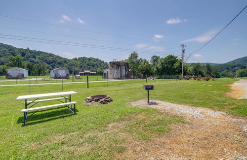 Winona Apartment | Outdoorsy Huntsville Escape - ATV Authorized Route