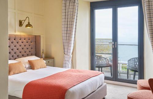 Port Isaac Hotel | Outlaw's Guest House