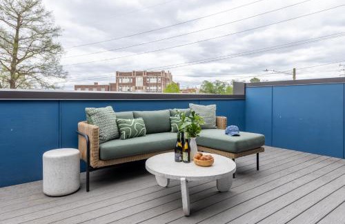 Five Points Apartment | Outrider 1020 by AvantStay 5 Minutes to Broadway Downtown Nashville