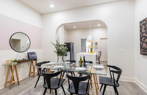 Five Points Apartment | Outrider 111 by AvantStay 5 Minutes to Broadway