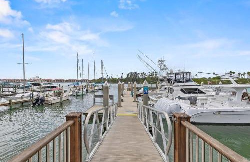 North Causeway House | Outriggers 18- Happy Daze
