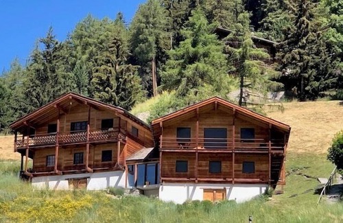 Saint-Luc Ski Chalet | Outside: Beautiful cozy cottage for 6 to 8 people with a splendid view. Bright and spacious -inside: